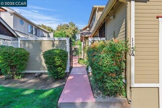 1156 Tiffany Ln in Pleasanton, CA - Building Photo - Building Photo