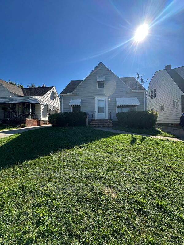 4733 E 88th St in Garfield Heights, OH - Building Photo - Building Photo