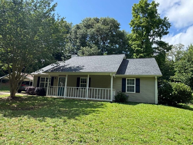 106 King's Ln in Braselton, GA - Building Photo - Building Photo
