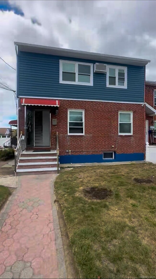 property at 197-03 120th Ave
