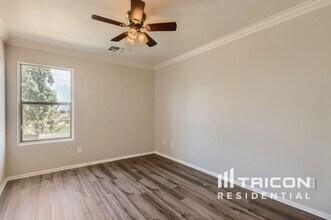 7713 S 47th Ln in Phoenix, AZ - Building Photo - Building Photo