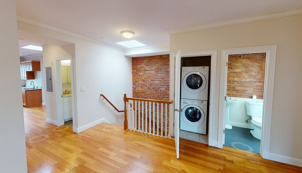 7 Marney St, Unit 3 in Cambridge, MA - Building Photo