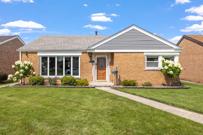 property at 9628 S Knox Ave