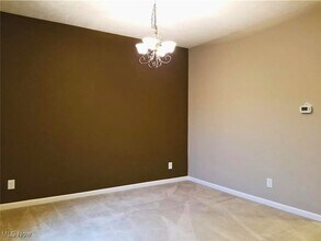 5055 Lake Forest Dr in Peninsula, OH - Building Photo - Building Photo