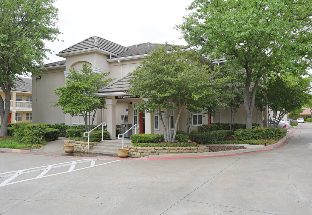 Extended Stay America in Irving, TX - Building Photo