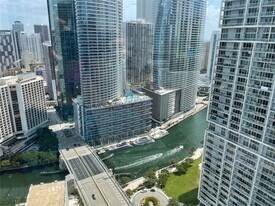 55 SE 6th St, Unit 1400 in Miami, FL - Building Photo