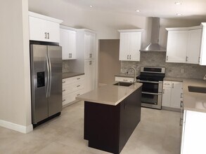 7508 Chester Terrace in Boca Raton, FL - Foto de edificio - Building Photo