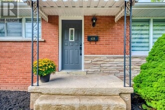 428 Henderson Rd in Burlington, ON - Building Photo - Building Photo