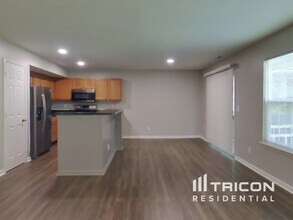1322 White Ash Rd in Greenwood, IN - Building Photo - Building Photo