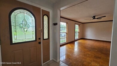 1608 Watrous Dr in Titusville, FL - Foto de edificio - Building Photo
