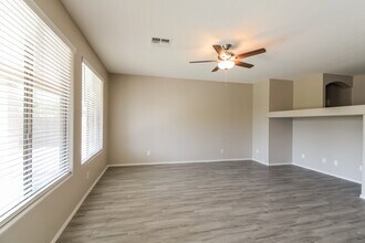 13797 W Redfield Rd in Surprise, AZ - Building Photo - Building Photo