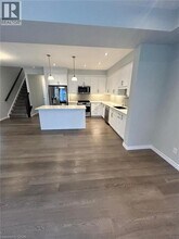 174 Forest Creek Dr in Kitchener, ON - Building Photo - Building Photo