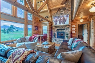 2477 Middle Teton Rd in Driggs, ID - Building Photo - Building Photo