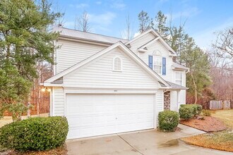 1912 Waters Trail Dr, Unit 101 in Charlotte, NC - Foto de edificio - Building Photo