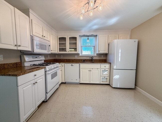 46 Sterling St, Unit #2