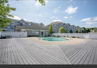 82 Mill Street Ter in Woonsocket, RI - Building Photo - Building Photo