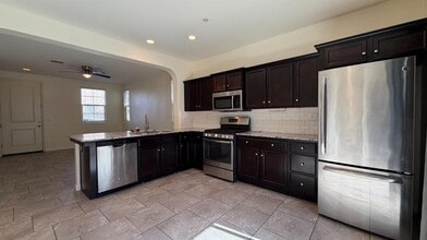 3774 Amity Ln in Clovis, CA - Building Photo - Building Photo