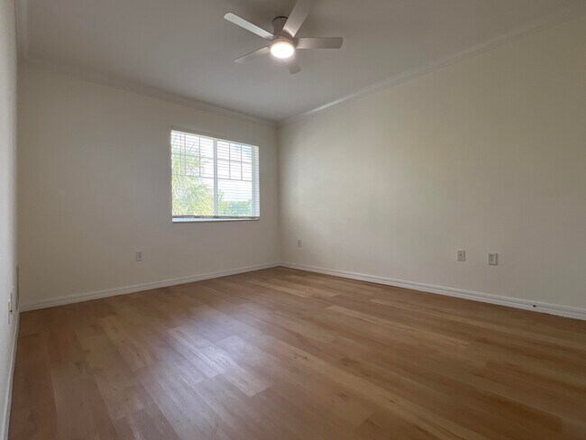 6410 Emerald Dunes Dr in West Palm Beach, FL - Building Photo - Building Photo
