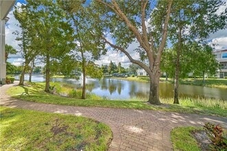 23540 Walden Center Dr in Bonita Springs, FL - Building Photo - Building Photo