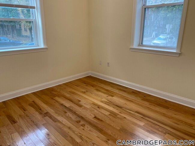 3 Chauncy St, Unit 2 in Cambridge, MA - Building Photo - Building Photo