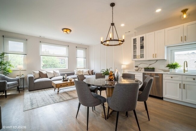 1100 S Western Ave in Chicago, IL - Building Photo - Building Photo