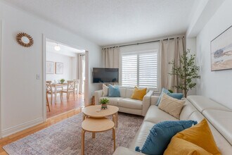 95 Armdale Rd in Mississauga, ON - Building Photo - Building Photo