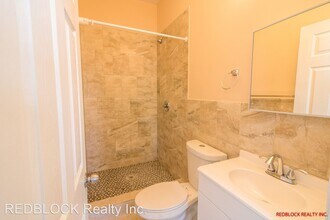 4910 E Cheltenham Ave in Philadelphia, PA - Building Photo - Building Photo