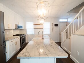 210 Third St in Cambridge, MA - Building Photo - Building Photo