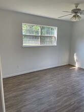 939 Balkin Rd in Tallahassee, FL - Building Photo - Building Photo