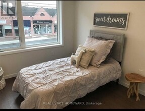 600 Alex Gardner Cir in Aurora, ON - Building Photo - Building Photo