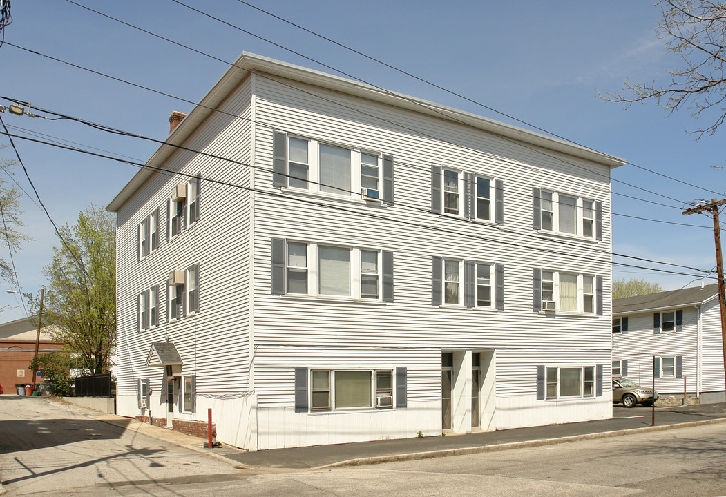 129 3rd St in Manchester, NH - Foto de edificio