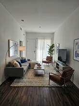 17168 Newhope St in Fountain Valley, CA - Building Photo - Building Photo