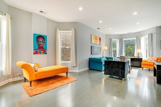 4904 W Fulton St in Chicago, IL - Building Photo - Building Photo