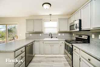 339 Shyanne Dr in Powell, OH - Building Photo - Building Photo