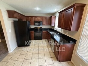 820 167th Ct in Gardner, KS - Building Photo - Building Photo