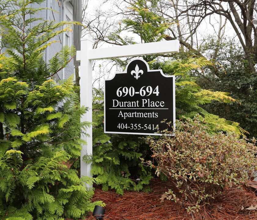 Durant Place in Atlanta, GA - Building Photo