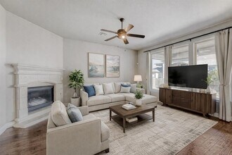 112 Lockhart Lp in Georgetown, TX - Building Photo - Building Photo