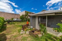 1617 Frog Ln in Honolulu, HI - Foto de edificio - Building Photo