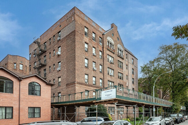 The Beverly House
