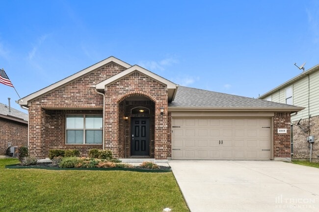 property at 2445 Carolina Dr