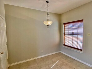 9811 Sterling Loop in Laredo, TX - Building Photo - Building Photo
