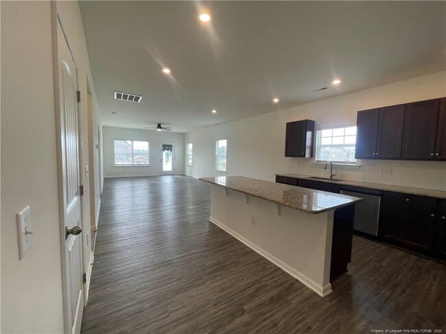 453 Troy Dr in Sanford, NC - Building Photo - Building Photo