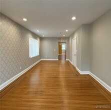 11 Baynes St in Buffalo, NY - Building Photo - Building Photo