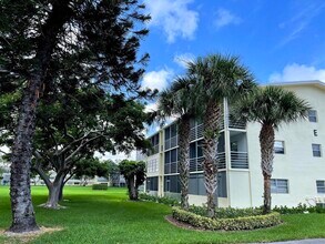 198 Dorset E in Boca Raton, FL - Building Photo - Building Photo