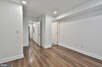 2133 N Franklin St photo'
