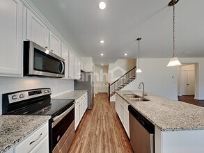 2080 Brook Enclave Trail in Lilburn, GA - Building Photo - Building Photo