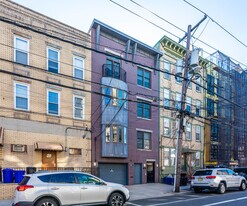 523 Jefferson St in Hoboken, NJ - Building Photo