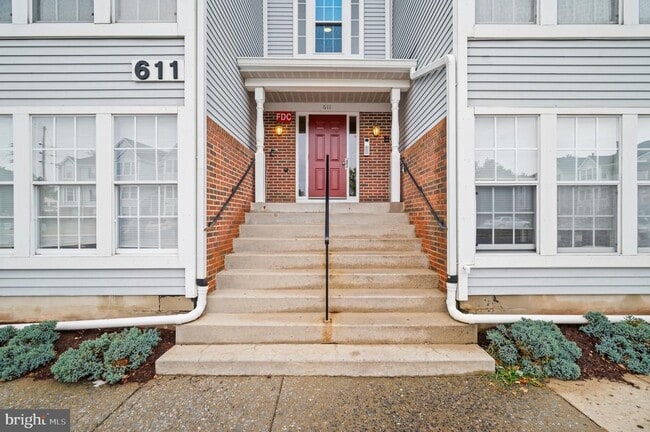 property at 611 Himes Ave