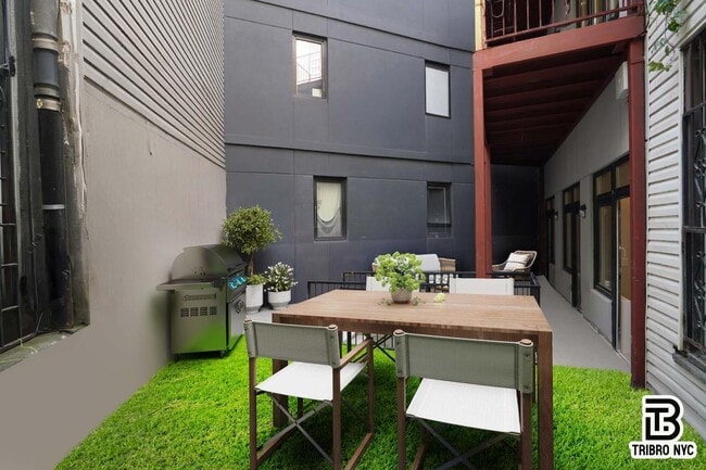 property at 850 Flushing Ave