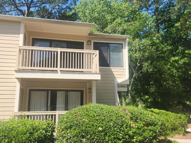 property at 53 Delander Ct